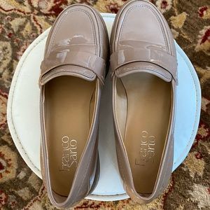 Franco Sarto woman’s patent leather flats